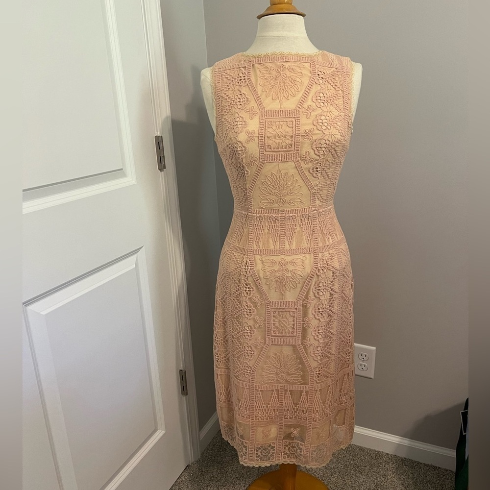 Korovilas Anthropologie Estella Nude/Tan Lace Sleeveless Dress Sz 6